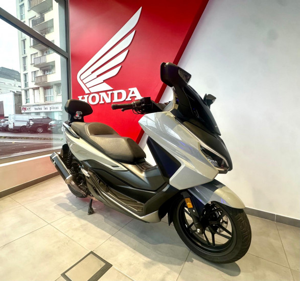 FORZA 350 2022 - VILLEJUIF